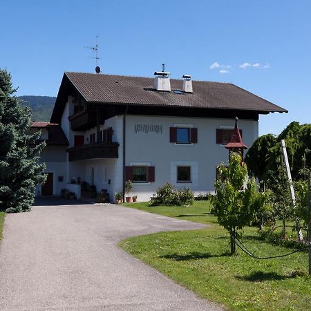 Appartements Kreuzwegerhof Lana Exterior photo